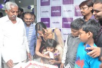 Sanjana Launches Naturals Family Salon